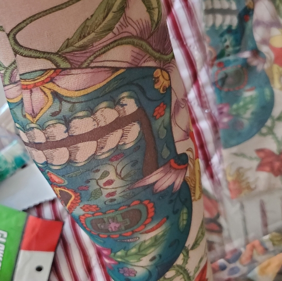 Tatto sleeves new price for 1 set of 2 sleeves! - Picture 8 of 12